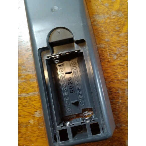 Panasonic Light Tower K1V-001055 VCR TV Cable Program Director Universal Remote - Picture 3 of 4